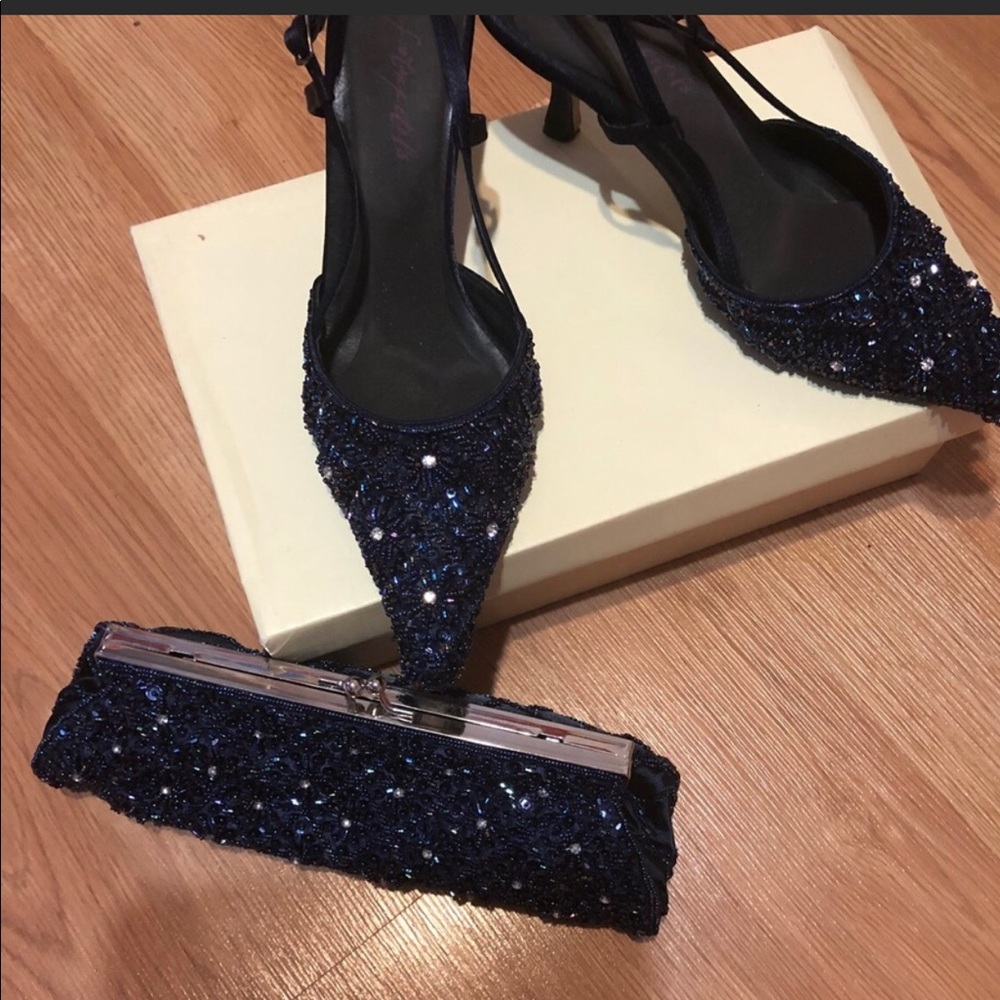 Blue navy/sapphire heels and clutch